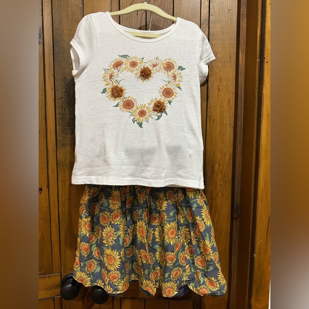Isaac Mizrahi Sunflower Skirt and Top Set